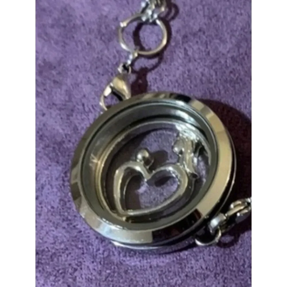 Mother & Baby Circular Floating Locket Charm